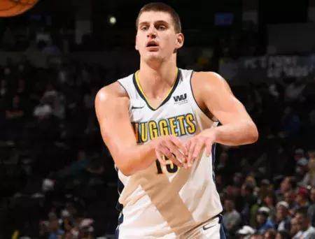 赛似乎再自 赛似乎再自