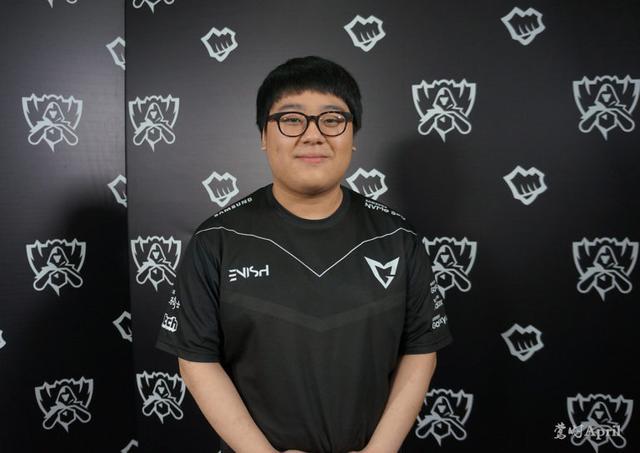 发挥继续保 发挥继续保