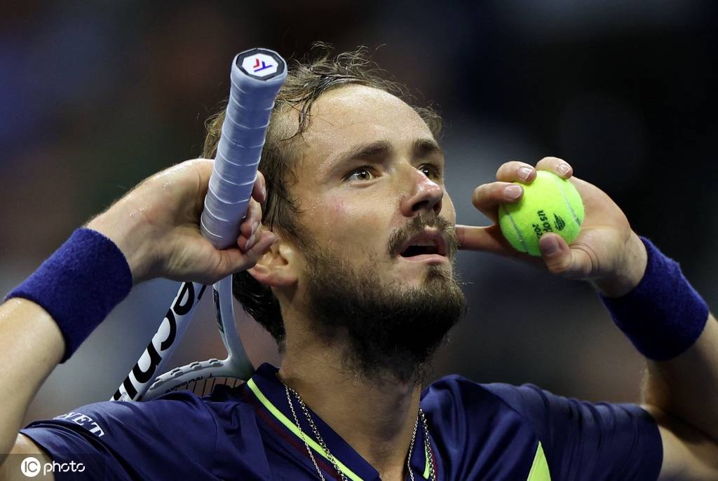 是复出曲线 是复出曲线