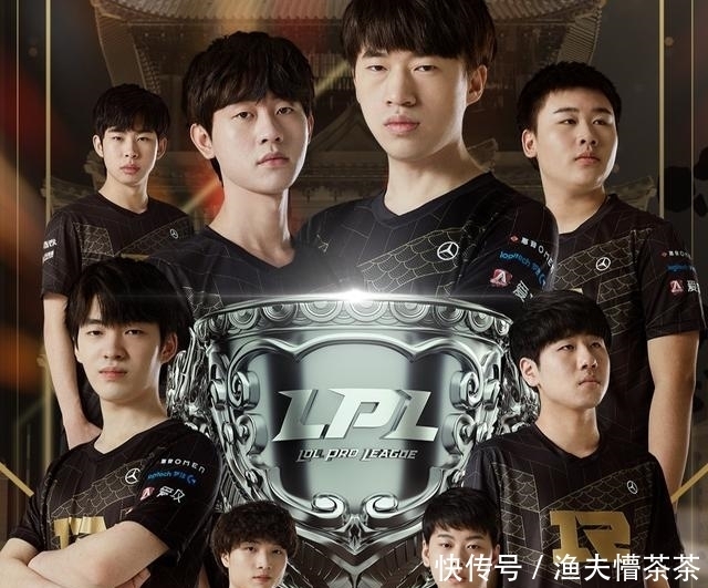 在社媒上长 在社媒上长